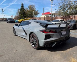 Chevrolet Corvette Stingray 3LT Coupé 2024 USADO EN EXCELENTES CONDICIONES, Volante a la Izquierda, Euro IV, 4 Asientos - Product Image 2