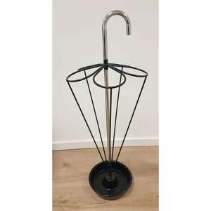 Porte-parapluie en métal au design antique et tendance avec finition vintage classique, idéal pour améliorer l'entrée de toute maison ou bureau - Product Image 1