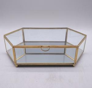 Boîte à bijoux en métal de qualité supérieure la mieux notée avec une charmante esthétique antique, parfaite pour les souvenirs délicats et les objets de famille. - Product Image 5