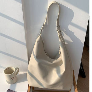 กระเป๋าถือหนังนิ่มแบบลำลองสำหรับผู้หญิงกระเป๋าสะพายไหล่แบบโอเวอร์ไซส์ LHB-0010กระเป๋าแบบพกพา - Product Image 1