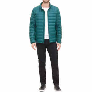 Chaqueta acolchada de lona negra para hombre de alta calidad para invierno, abrigo de burbujas para clima frío con cuello levantado y capucha - Product Image 1