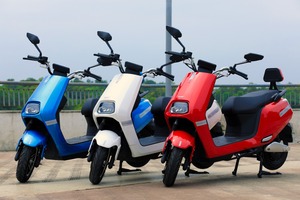 SCOOTER ELÉCTRICO TOP 250W MOTOR SIN ESCOBILLAS con BATERÍA DE LITIO 150KG L3 CATEGORÍA - Product Image 6