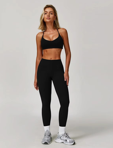 Ensemble de yoga 3 pièces pour femme avec logo frontal, respirant, en Spandex/Nylon, tenue de sport assortie pour la gym et le fitness - Product Image 2