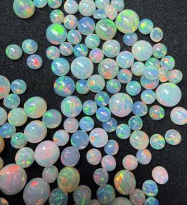 Opale de feu d'Éthiopie de qualité supérieure, naturelle, ronde, cabochon, lot de 3 à 10 mm, pierre précieuse en vrac, opale de feu d'Éthiopie pour la fabrication de bijoux - Product Image 1