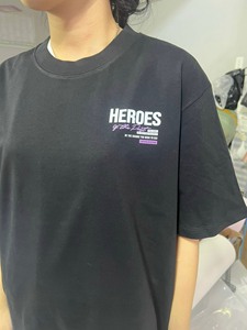 Camiseta de gran tamaño de peso pesado tela de algodón 300gsm transpirable al por mayor personalizado Unisex estilo de calle Pantalla de seda de Vietnam - Product Image 6