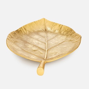Assiette décorative feuille dorée Plateau de service astucieux Design feuille doré élégant - Product Image 3