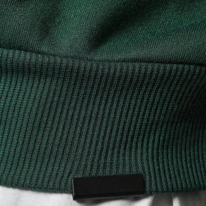 Sudaderas con capucha personalizadas para hombre con hombros caídos de gran tamaño con impresión de logotipo Ajuste cómodo diseñado para ropa de calle diaria y de viaje - Product Image 4