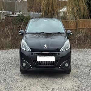 PEUGEOT 208 d'occasion LHD/RHD - Product Image 1