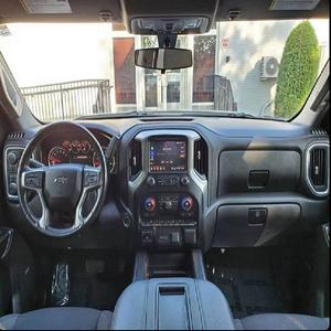 ¡Oferta Imperdible! Camioneta de Lujo Chevrolet Silverado 1500 4x4 L6 de 277hp, Automática, Color Blanco Cumbre, Súper Limpia, Modelo 2021 - Product Image 4