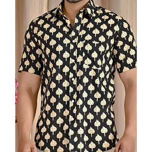 Chemise décontractée pour homme 100% coton avec col montant, respirante, en popeline, manches courtes, imprimée, noire - Product Image 2