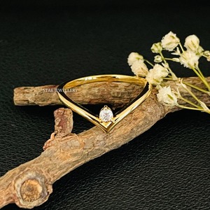 14K แหวนแต่งงานทรง V ลึกหินโมโนเพชรธรรมชาติสีทองคำแท้ - Product Image 1