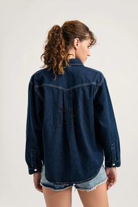 2025 nouveauté veste en jean courte pour femmes personnalisée conception délavée de longueur moyenne mince avec rembourrage en coton pour le confort OEM - Product Image 5