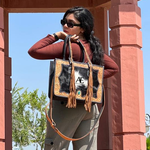 Gypsy Westernหนังวัวแท้ผู้หญิงแฟชั่นกระเป๋ามือด้วยมือToolledดอกไม้และSolitaireออกแบบพร้อมสต็อกกระเป๋า - Product Image 1