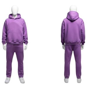 Conjunto Deportivo Personalizado de Algodón para Hombre, Chaqueta con Cierre y Pantalones Deportivos Transpirables para Invierno, Dos Piezas, Corte Ajustado con Franjas Laterales - Product Image 4