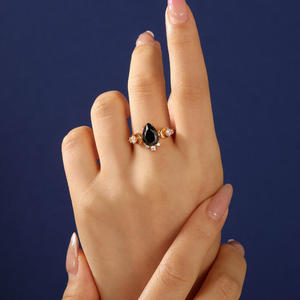 แหวนเจลิยา ลูน่า แอสตร้า เพียร์คัทสีดำ ทำจากเงินสเตอร์ลิง - Product Image 5