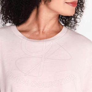 Camiseta corta de entrenamiento para mujer, para 100% de algodón, ropa lisa, Camiseta corta con tela personalizable - Product Image 5