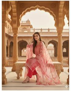 Colección de Kurtis de Nuevo Diseño en Color Rosa con Estampado Floral, Estilo Maharashtra, Suaves, Cómodos y Elegantes de SIE - Product Image 2