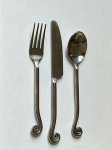 Ensemble de cuillères à manche torsadé, élégant et durable, en acier inoxydable, parfait pour la cuisine, la salle à manger et l'usage quotidien, en provenance d'Inde - Product Image 3