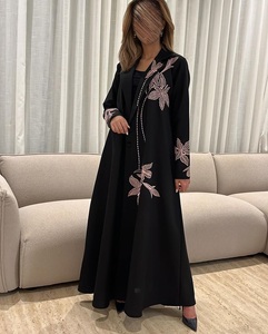 ชุดอาบายะผ้าไหมซาตินหรูหราสั่งทำพิเศษสำหรับผู้หญิง ชุดอิสลาม แขนระบาย ป้องกันรอยยับ งานแฮนด์เมด คุณภาพสูง สำหรับการละหมาด ทุกฤดูกาล - Product Image 1