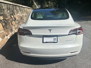 2022 T. E. S. L. A l sedán eléctrico Premium completamente cargado con características avanzadas navegación piloto automático batería de largo alcance - Product Image 5