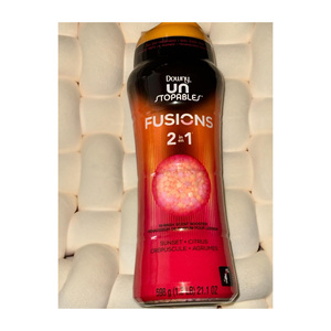 Downy Unstopables Fusions Twilight + Jasmine Perles booster de parfum pour le lavage - Product Image 3