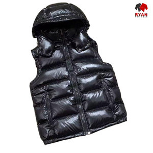 Gilet matelassé imperméable personnalisé Ryan Pro Gear pour hommes, col à capuche, tissu respirant et anti-boulochage, options de logo OEM - Product Image 1