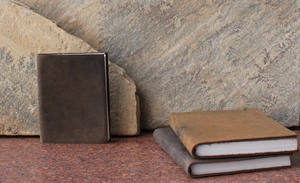 Carnet en papier recyclé fait main, cadeaux de papeterie personnalisés, école, bureau, aspect antique, couleur noire, journal en cuir - Product Image 5