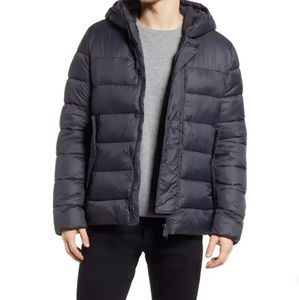 แจ็คเก็ตพัฟเฟอร์ผู้ชายแบบขายส่ง พิมพ์โลโก้ตามสั่ง OEM พร้อมซิปผ้าแคนวาส กันลม เสื้อโค้ทฤดูหนาว บรรจุขนเป็ด 90% - Product Image 4