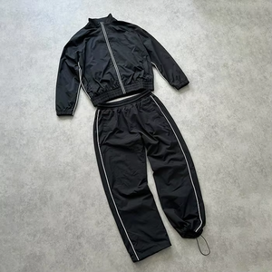 Chándal de gran tamaño con logotipo personalizado, pantalón de chándal holgado de nailon, chándal cortavientos de nailon reflectante de 3m personalizado para hombre - Product Image 6