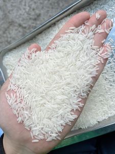 ข้าวหอมมะลิ ST25 คุณภาพเยี่ยมจากเวียดนาม - ผู้จัดจำหน่ายและส่งออก - ขายส่งแบบแพ็คส่งออก 1 กก. ถึง 50 กก. ติดต่อ:+84 867582238 - Product Image 2