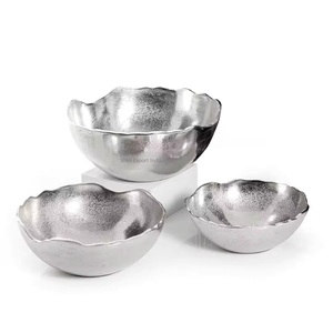 Bol de service rond argenté en métal de conception la plus récente pour la maison et le restaurant bols de vaisselle disponibles au prix de gros - Product Image 1