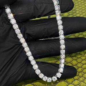 Joyería Fina Hip Hop, Collares de Plata de Ley 925 Chapados en Oro con Diamantes Moissanite VVS en Racimo, Certificados por IGI - Product Image 5