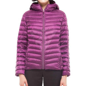 Chaqueta Acolchada para Mujer, Diseño Moderno, Tejido de Nailon/Poliéster, Transpirable e Impermeable, Venta al Por Mayor - Product Image 1