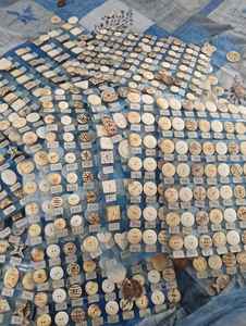 Botones de Hueso Tallados a Mano, Hechos a Medida, Redondos de 15 mm, con 2 Agujeros, Color Beige, Decoración Ecológica con Cuentas, Toque Elegante y Atemporal para Cualquier Prenda - Product Image 3