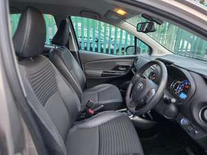 TOYOTA YARIS D'OCCASION CÔTÉ GAUCHE/CÔTÉ DROIT - Product Image 2