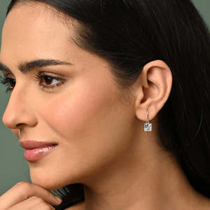 Boucles d'oreilles pendantes carrées géométriques en argent Russo avec perle et diamant, tendance or rose et platine pour mariage et soirée - Product Image 3