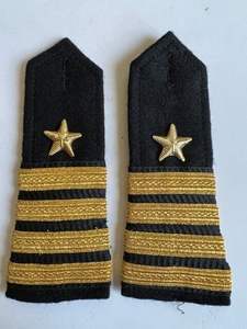 Épaulettes de grade de sergent de la Fédération Yougoslave, Vodnik SFRJ, Yougoslavie, JNA, Épaulettes de grade de capitaine de corvette de la marine, Civil - Product Image 3
