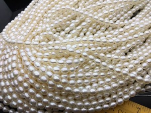 AAA de alta calidad 5,5-6mm * 6-7mm perlas de agua dulce ovaladas blancas cuentas de arroz hebra completa perlas sueltas de agua dulce - Product Image 3