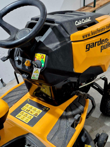 ขายรถตัดหญ้าแบบนั่งขับ Cub Cadet XT2 QR106 ขนาด 106 ซม. เครื่องยนต์ Kawasaki ระบบไฮโดรสแตติก พร้อมถังเก็บหญ้า ราคาถูก - Product Image 3