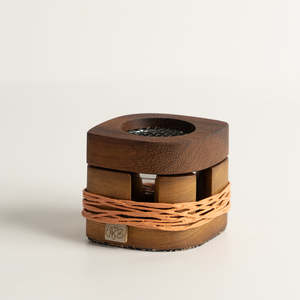 Brûleur à Bakhoor artisanal en bois de manguier Bela, accent de corde jaune, encens aromatique traditionnel Oud, porte-encens en maille métallique, 3x3 pouces - Product Image 2