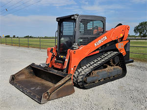 2016 Kubota SVL95-2S chargeuse compacte à glissement à haut rendement approuvé par l'EPA moteur puissant opération facile composants de base pompe à roulement - Product Image 5