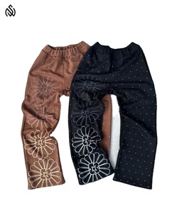 Ensemble de survêtement vintage pour homme en deux pièces avec capuche et strass, pantalon de survêtement inclus - Product Image 3