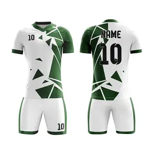Neuankömmlinge tragen und Erwachsene billig Polyester 202 hochwertige Sublimation einfache Fußball uniform Set