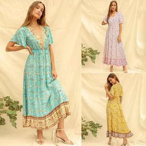 Haute qualité dernière vente en gros dames Kameez Shalwar Dupatta dernière conception coton soie pelouse 3 pièces costumes brodés toutes saisons - Product Image 5