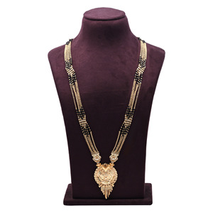 Pendentif Mangalsutra indien plaqué or, pendentif Mangalsutra pour femme, Mangalsutra traditionnel, perles noires pour Mangalsutra or - Product Image 1