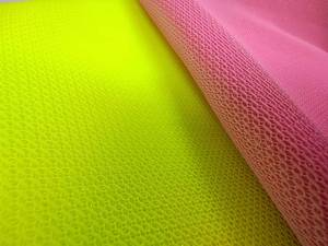 Tessuto in Rete 3D 100% Poliestere per Tomaie di Scarpe, Prodotto da Produttore Cinese, Disponibile per la Vendita - Product Image 3