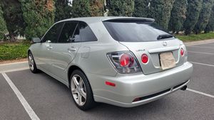 Lexus IS 300 Sport Cross d'occasion 2004 en excellent état, prêt à être expédié - Product Image 6