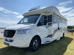 Autocaravana 4x4, Remolque para Campamento, Refrigerador, Construcción de Acero/Aluminio, Capacidad para 4-6 Personas, Camión, Agua, Aire, Vehículo para Campamento - Product Image 6
