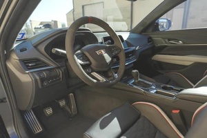 LISTO PARA ENVIAR LHD/RHD 2023 CADI-LLAC CT4-V TRANSMISIÓN MANUAL DE 6 VELOCIDADES 472 HP V6 BITURBO - Product Image 5