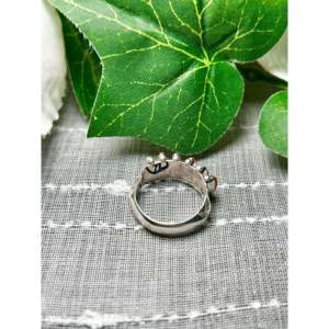 Anillo Zuni Moderno y Elegante de Coral y Plata de Ley con Baño de Rodio, Incrustaciones de Piedras Preciosas Geométricas, Ideal para Regalo - Product Image 4